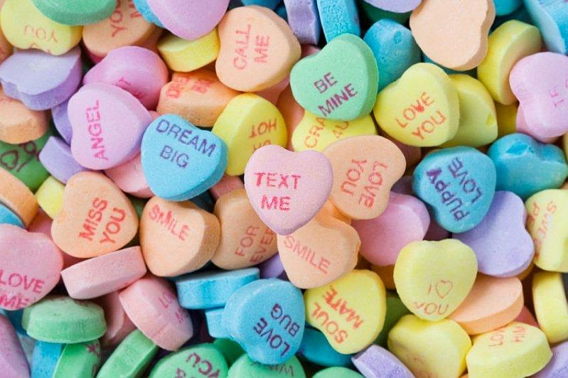 valentine-candy-hearts_1391592504