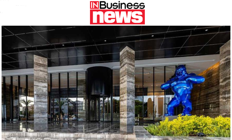 Inbusiness article about the blue king kong at The Icon, kingicon, kingkong, orlinski, icon, entrance, inbusiness